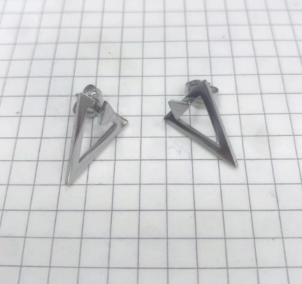 PE00302A (435 visits) PE00302A